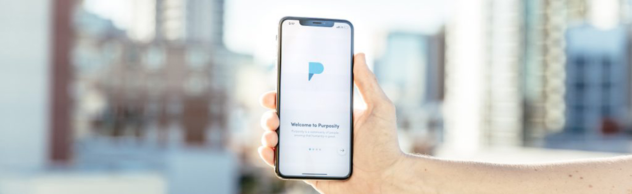 Person with mobile phone